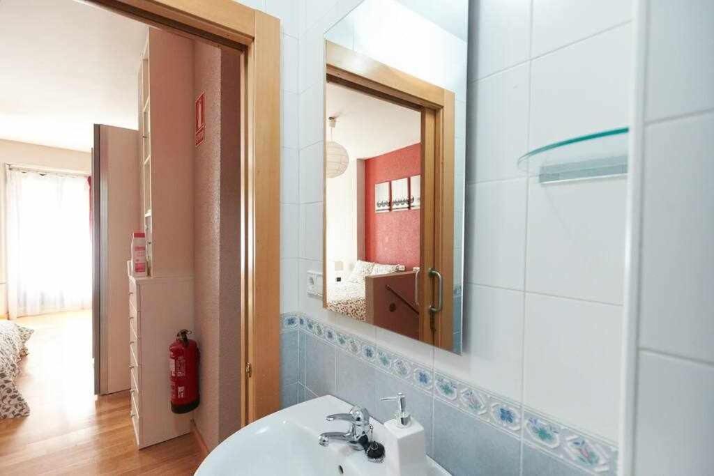 Apartamento Ayla Ayuntamiento Памплона Екстер'єр фото